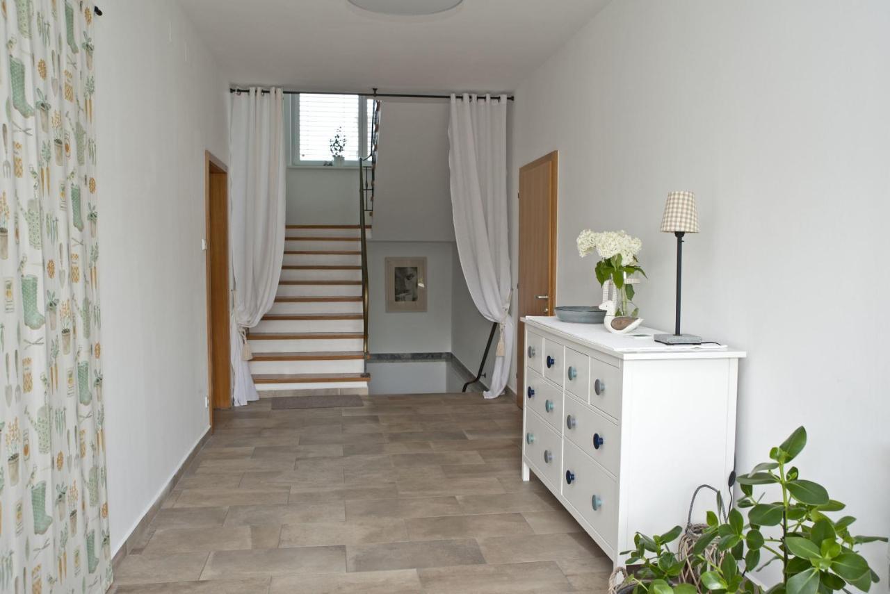 Villa Berginz By Seebnb Velden am Wörthersee Exteriör bild